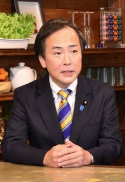 川合 孝典
