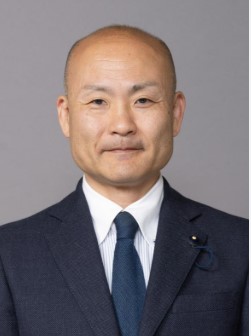 林 薫